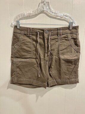 Bandolino Shorts, Size 12